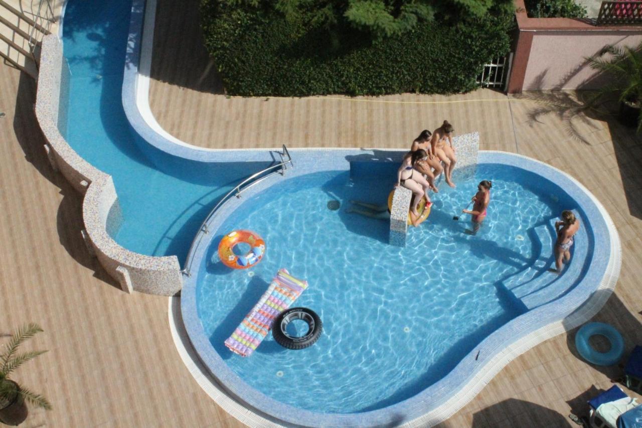 Hotel Opal Pantai Sunny Luaran gambar